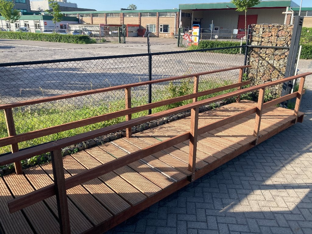 hardhouten brug bruggetje slootbrug, Tuin en Terras, Vijvers, Nieuw, Ophalen