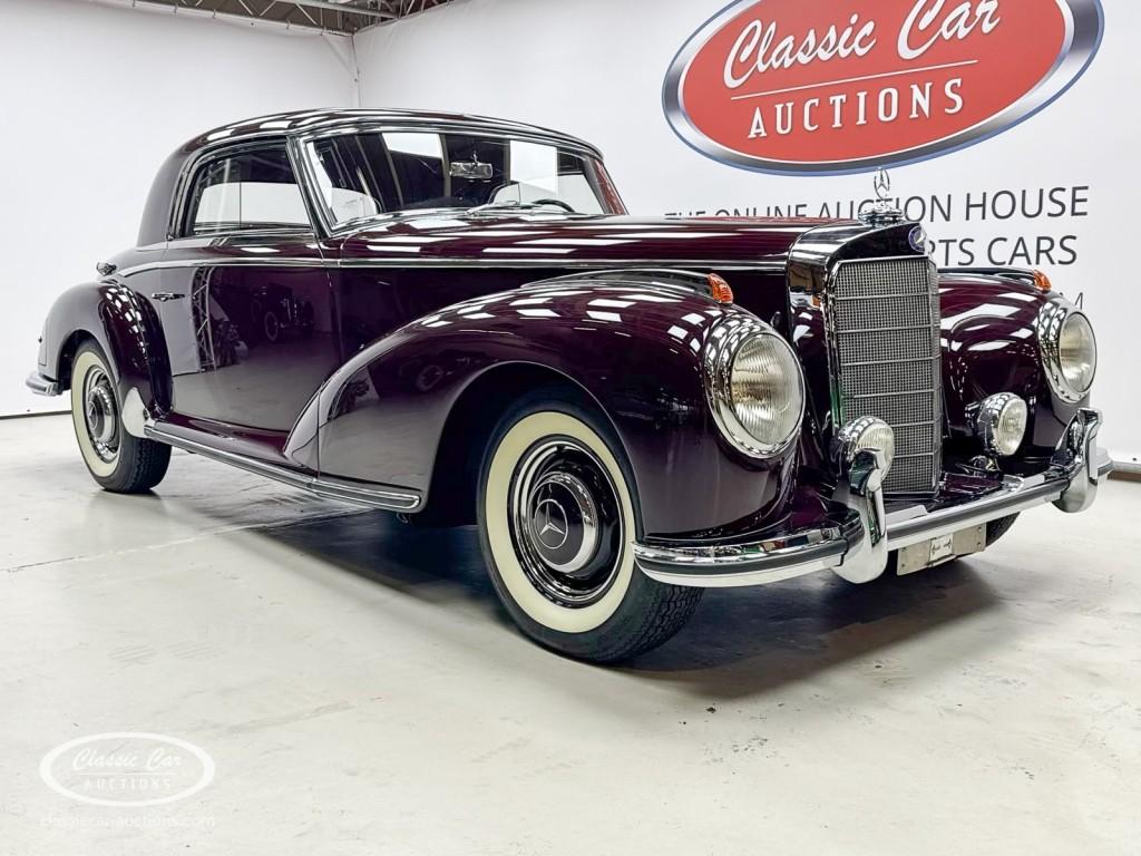 Mercedes-benz 300 S - ONLINE AUCTION, Auto's, Mercedes-Benz, 1660 kg, Gebruikt, 150 pk, 4 stoelen