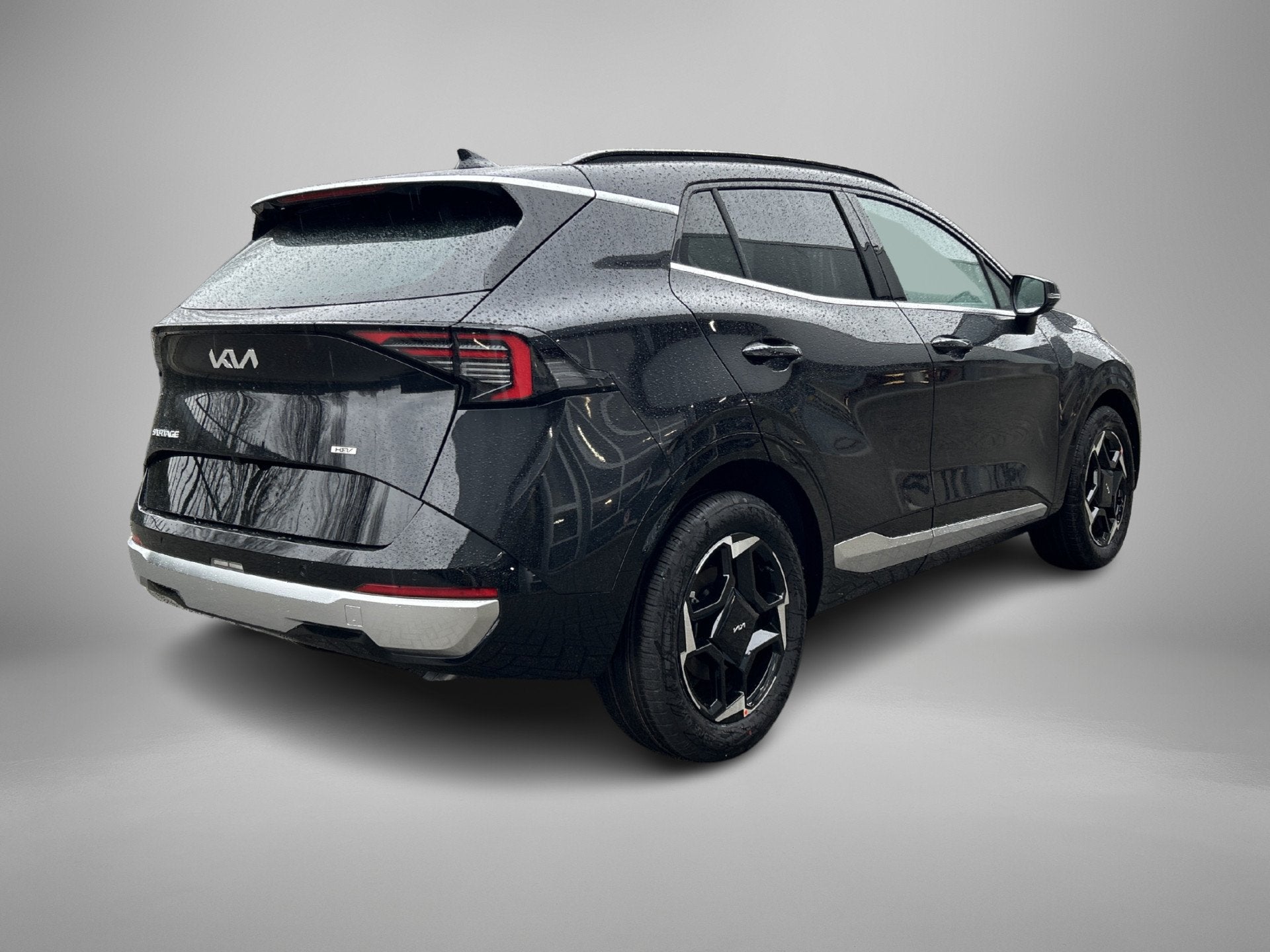 Kia Sportage 1.6 T-GDi Hybrid DynamicPlusLine (bj 2026), Auto's, Automaat, 12 maanden, Metallic lak, Zwart