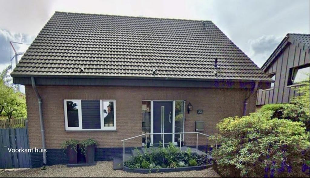 Vrijstaand huis met garage in Rheine-Hauenhorst, Duitsland, Huizen en Kamers, Buitenland, Duitsland, Stad