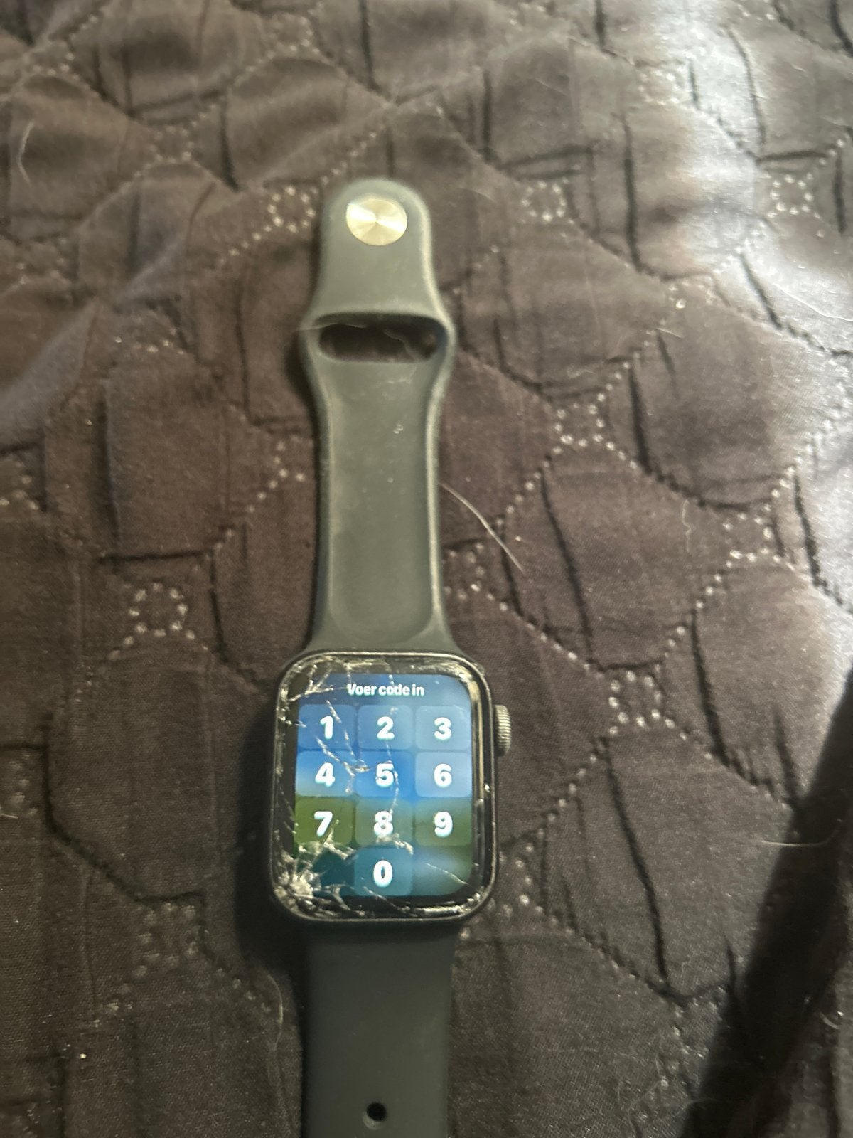 Kapotte Apple Watch - voor de handige reparateur, Ophalen, Gebruikt, Zwart, IOS