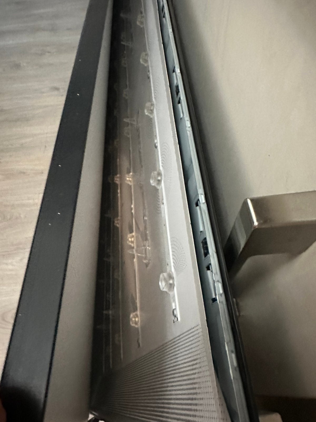 Samsung smart tv 65 inch uit de muur beugel gevallen, Audio, Tv en Foto, Televisies, OLED, Ophalen of Verzenden, 100 Hz, Samsung