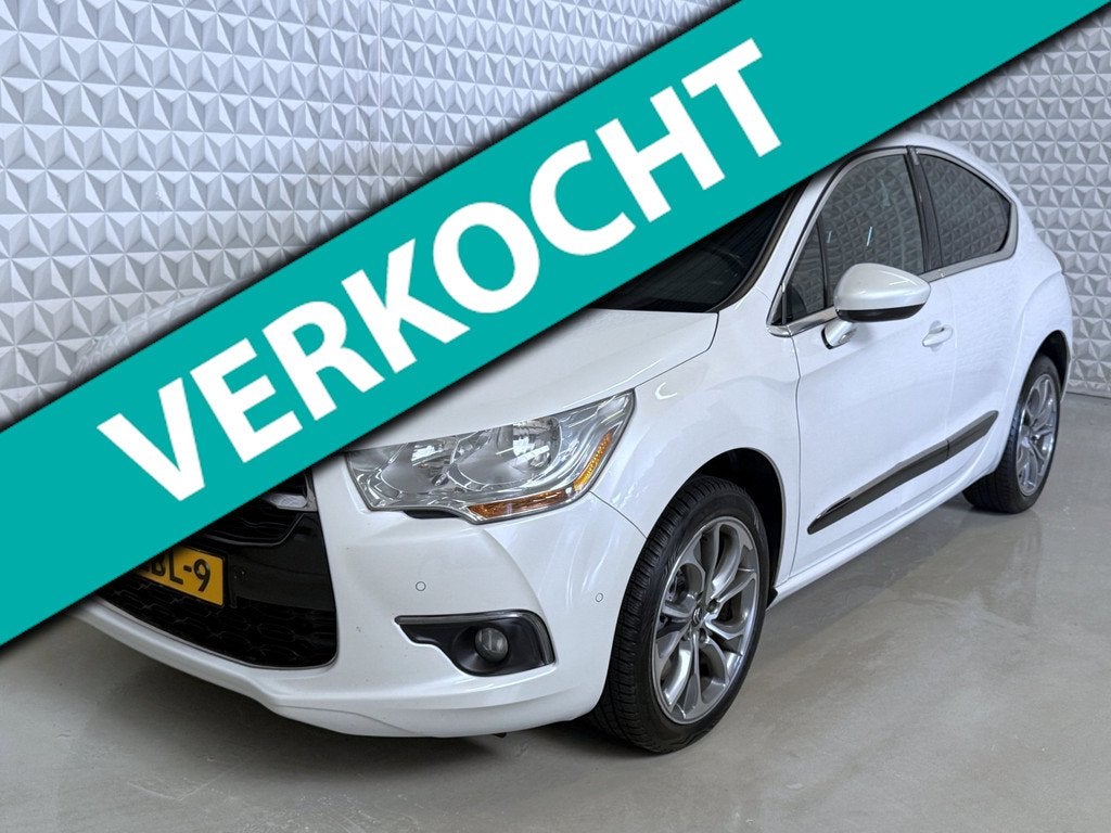 Citroen DS4 1.6 THP Sport Chic 200PK OrigNL + VEEL OPTIES (2, Auto's, Citroën, Voorwielaandrijving, Euro 5, Zwart, 4 cilinders