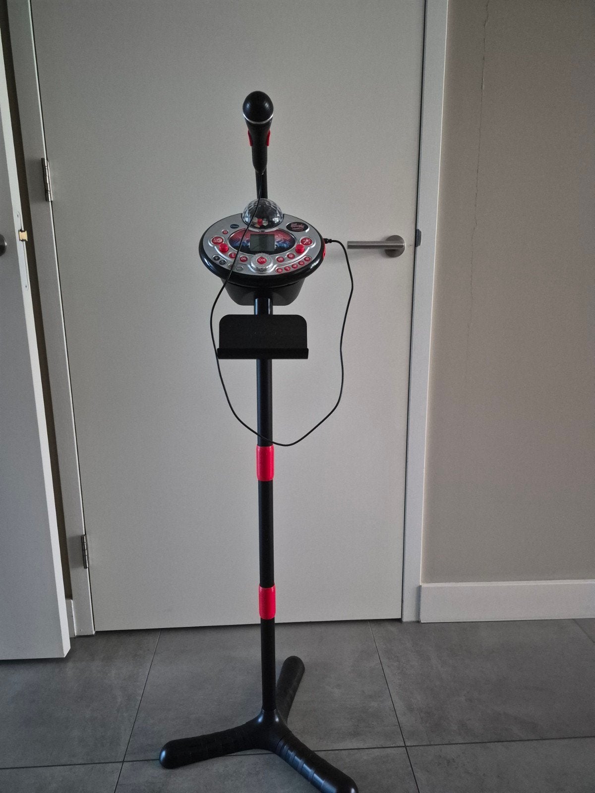Karaoke set met microfoon en standaard, Audio, Tv en Foto, Karaoke-apparatuur, Ophalen, Complete set