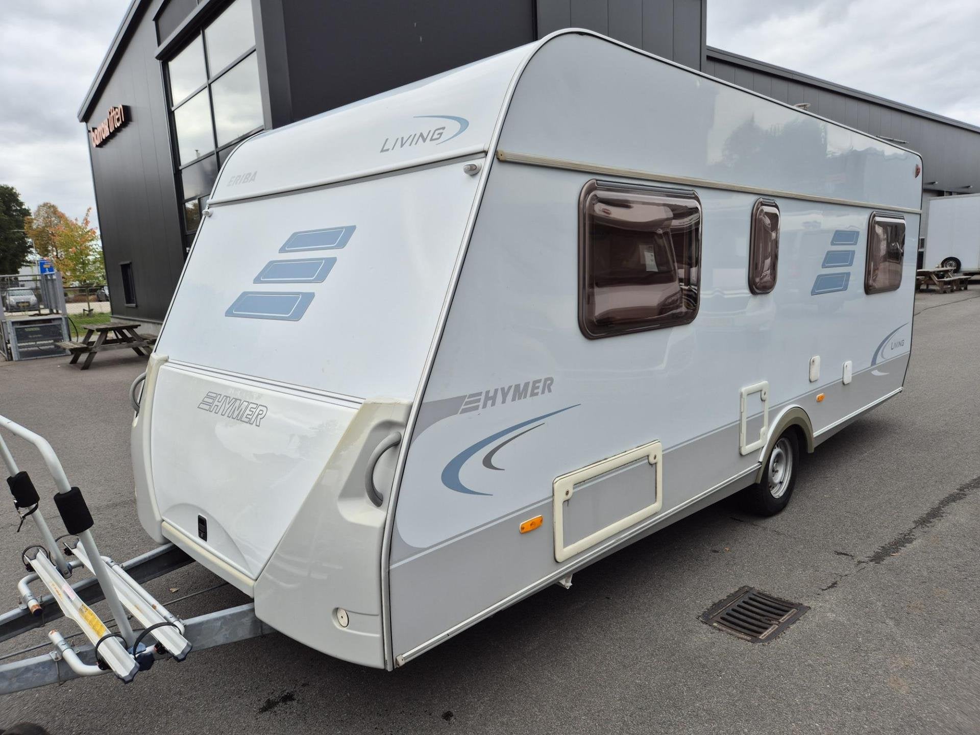 Eriba - Hymer 532 Enkele - losse bedden of XXL bed & luifel, Rondzit, Verkoop@caravan-aanhanger.nl, Stikkenweg. 62
7021BN  ZELHEM, NL