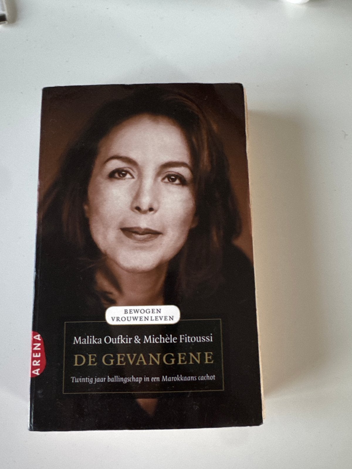 De Gevangene - Malika Oufkir & Michèle Fitoussi, Boeken, Ophalen of Verzenden, Gelezen, Overige