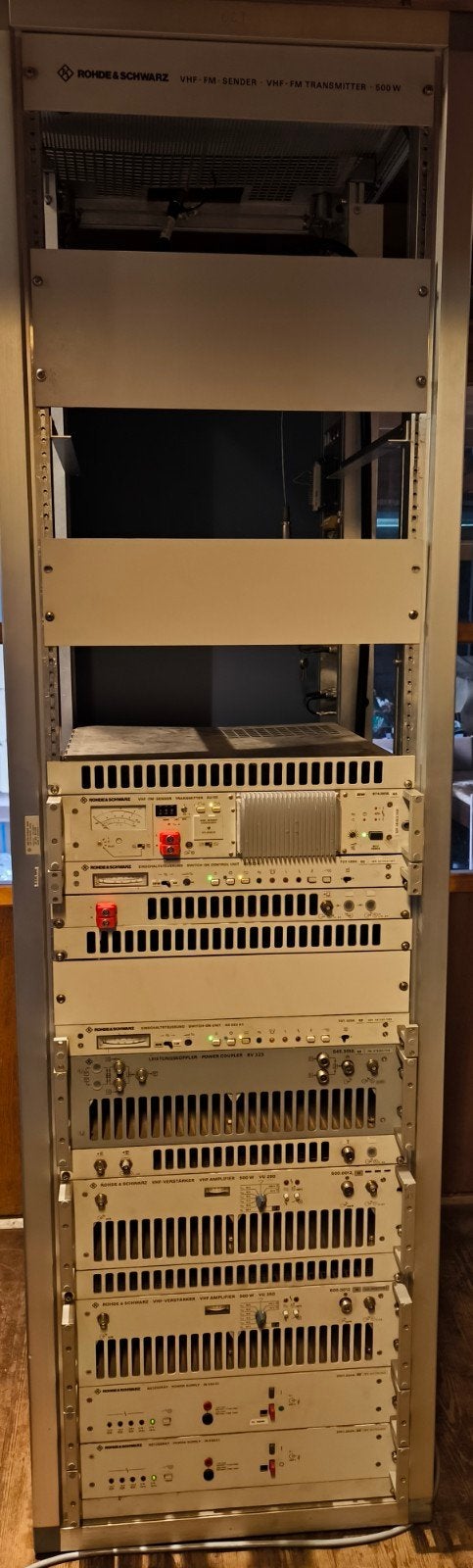 Rohde & Schwarz 1kw FM zender, Ophalen, Zo goed als nieuw, Audio
