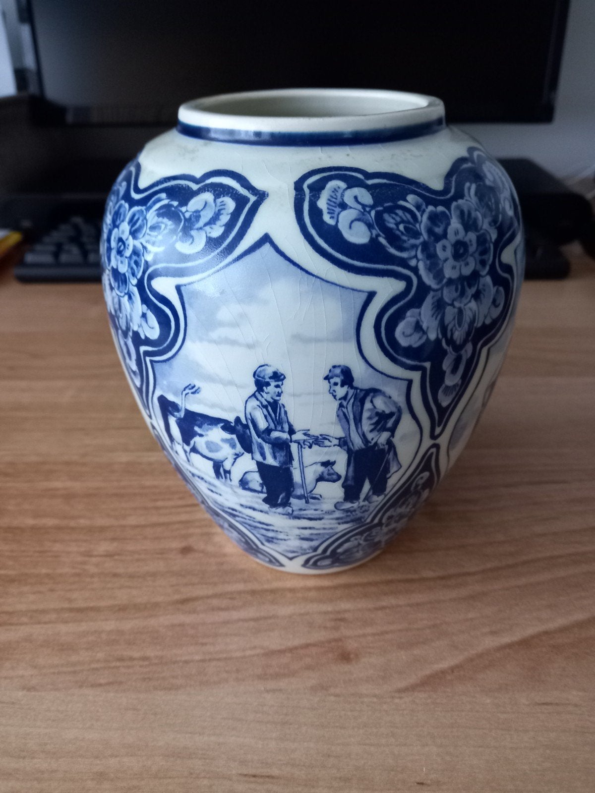 Antiek Delfts blauw aardewerk vaas, Ophalen