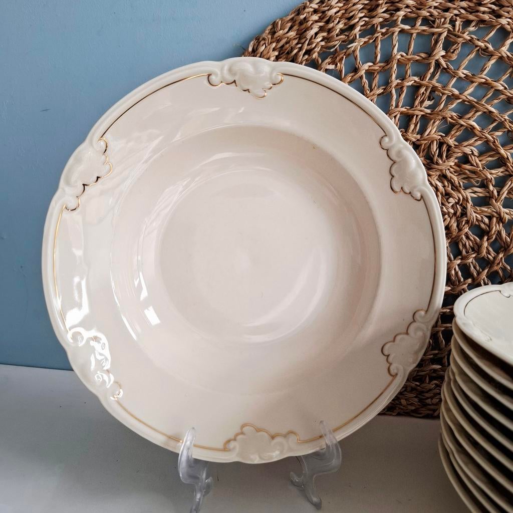 Rieber Mitterteich, crèmekleurige diepe borden met gouddecor, Ophalen of Verzenden