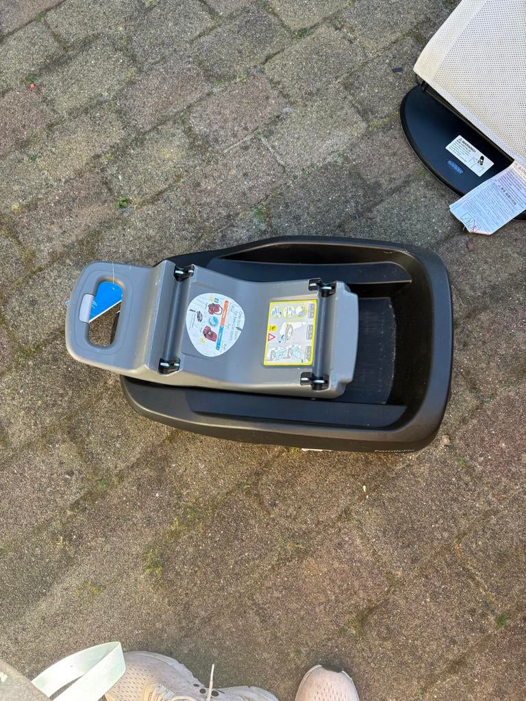 Gebruikte Maxi Cosi met beugel en base, Ophalen, Autogordel of Isofix, Gebruikt, 0 t/m 13 kg