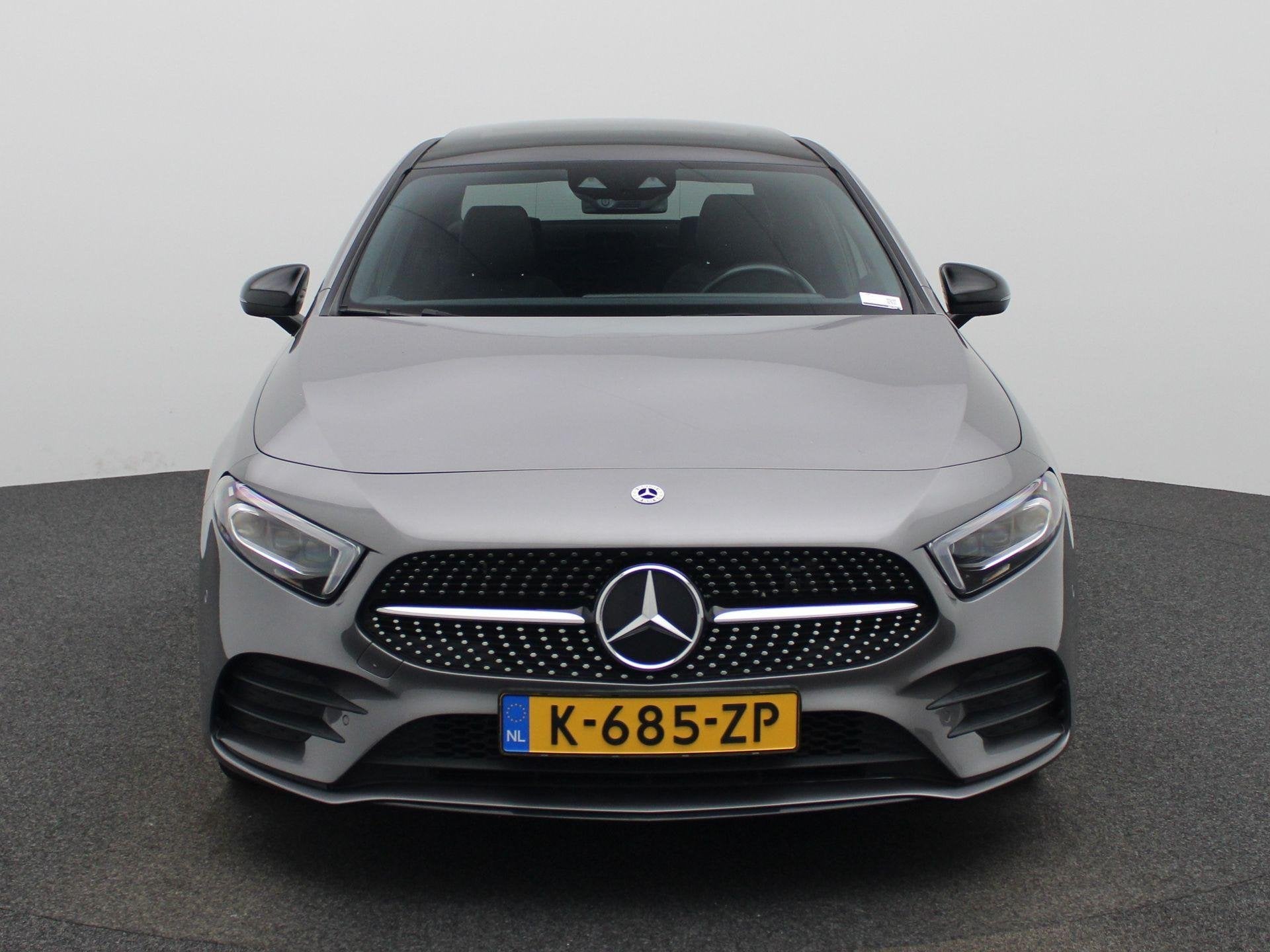 Mercedes-Benz A-klasse 250 e Business Solution AMG Limited A, Auto's, 12 maanden, Gebruikt, 4 cilinders, Leder en Stof