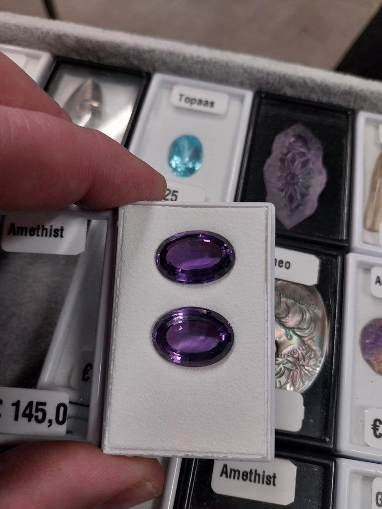 Set van 2 fancy geslepen amethist, Sieraden, Tassen en Uiterlijk, Edelstenen, Ophalen of Verzenden
