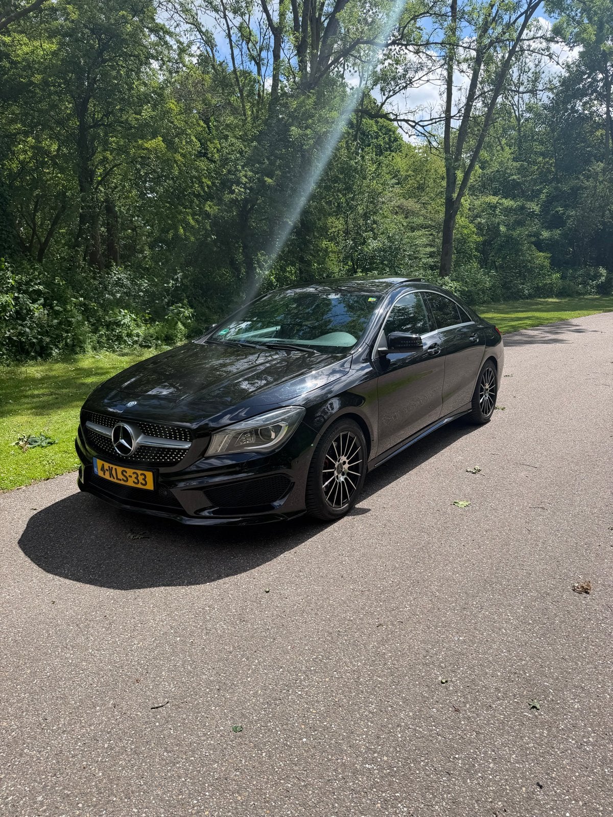 Mercedes-Benz CLA 250 2.0 155KW 7G-DCT (aut) 2013 Zwart, Auto's, Mercedes-Benz, CLA, 1380 kg, 4 cilinders, Zwart