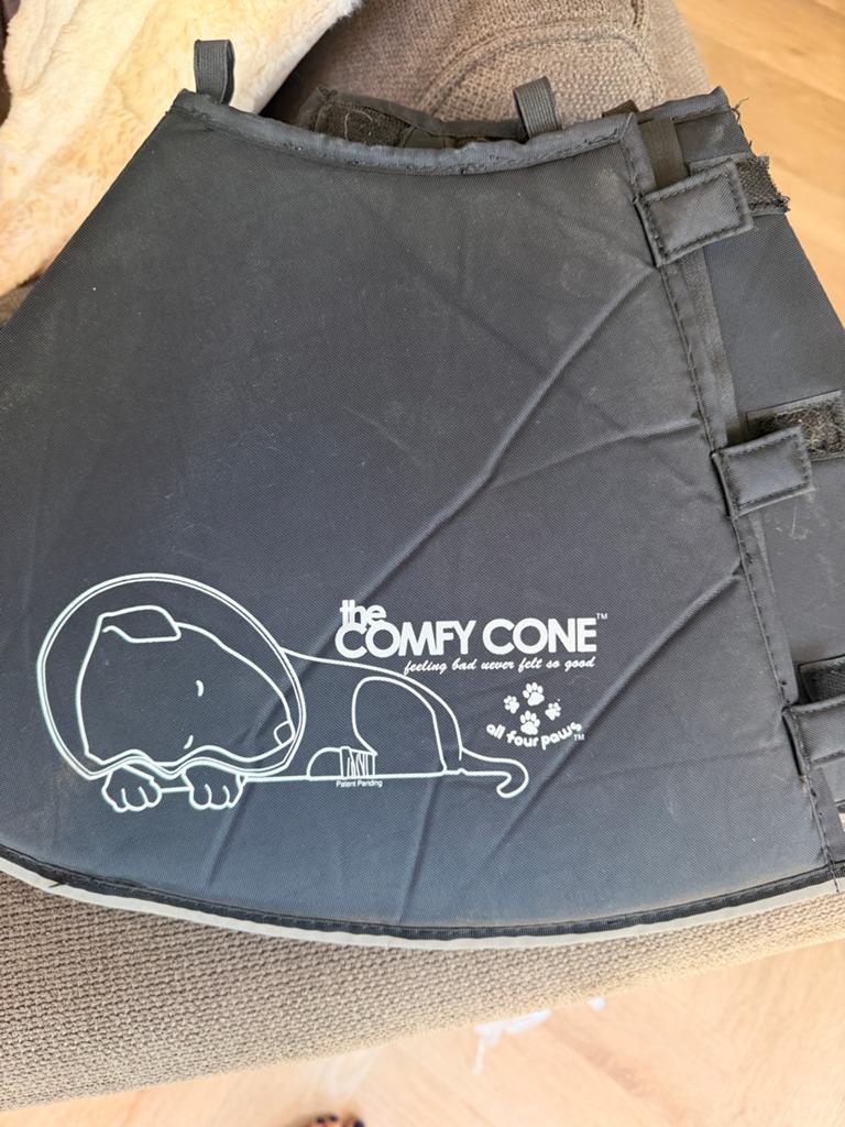 Comfy cone xl hondenkraag voor grote hond, Dieren en Toebehoren, Ophalen of Verzenden, Zo goed als nieuw