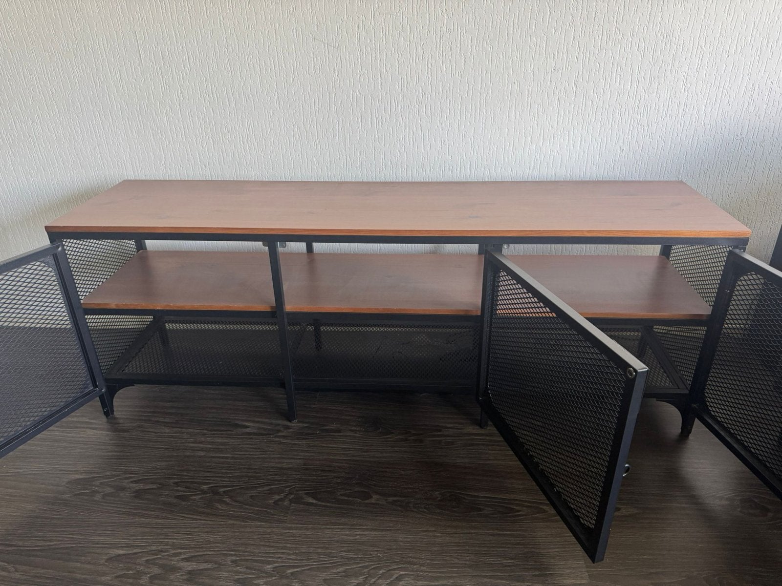 TV-meubel / Dressoir - Industrieel design - Zwart/Hout, Gebruikt, 100 tot 150 cm, Industrieel modern, Minder dan 100 cm