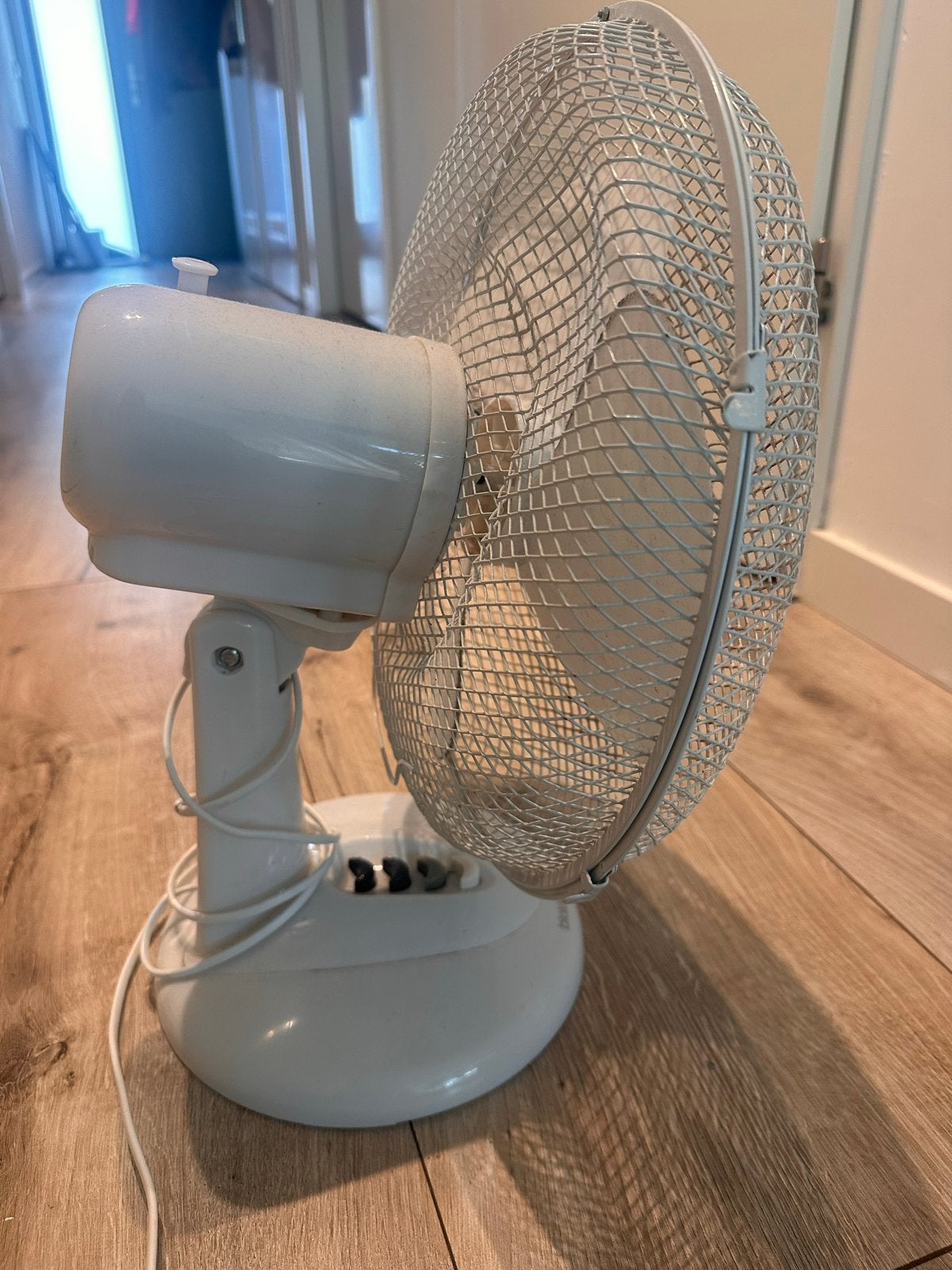 Blokker Tafelventilator - Compact en Krachtig, Witgoed en Apparatuur, Ophalen, Gebruikt, Tafelventilator