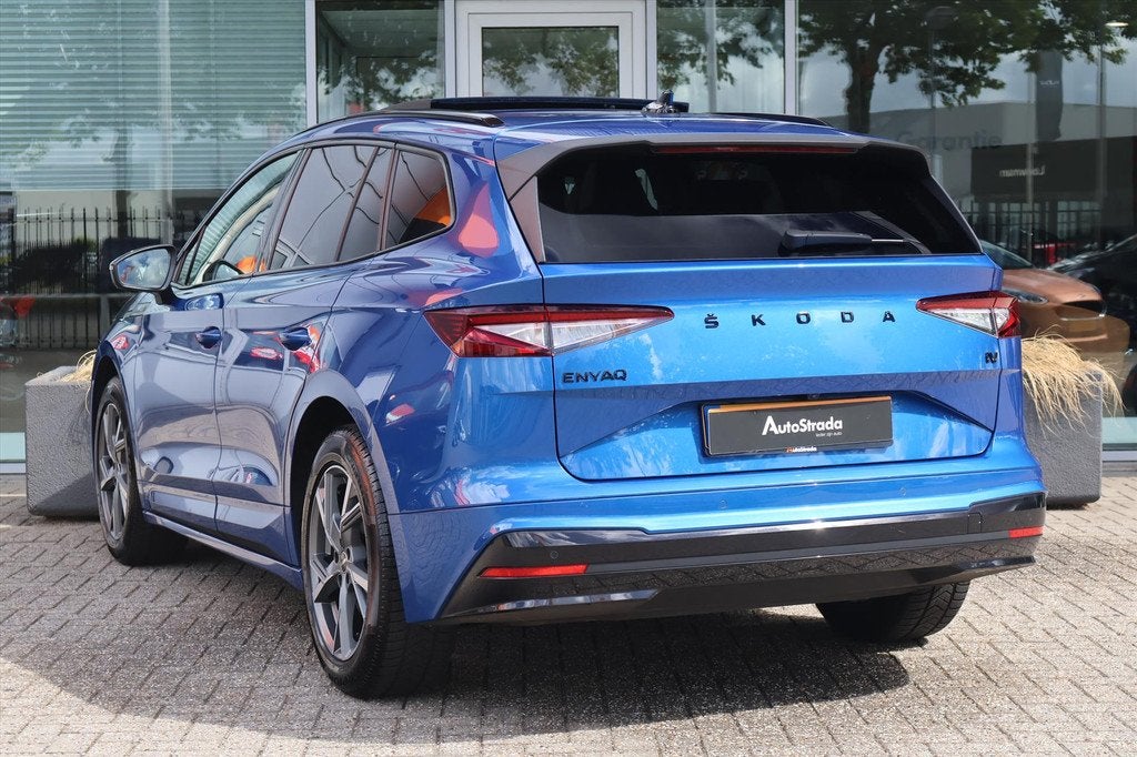 Skoda Enyaq Iv 60 SportLine 180pk SoH 92% | Stoelverwarming, 34 min, Achterwielaandrijving, Gebruikt, 95 pk