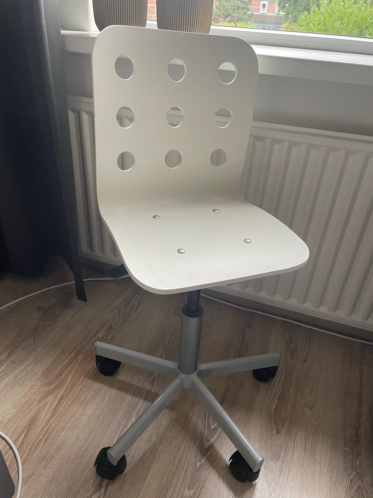 Witte kinder bureaustoel met wieltjes - Gebruikt, Huis en Inrichting, Stoelen, Ophalen, Kunststof, Gebruikt, Wit