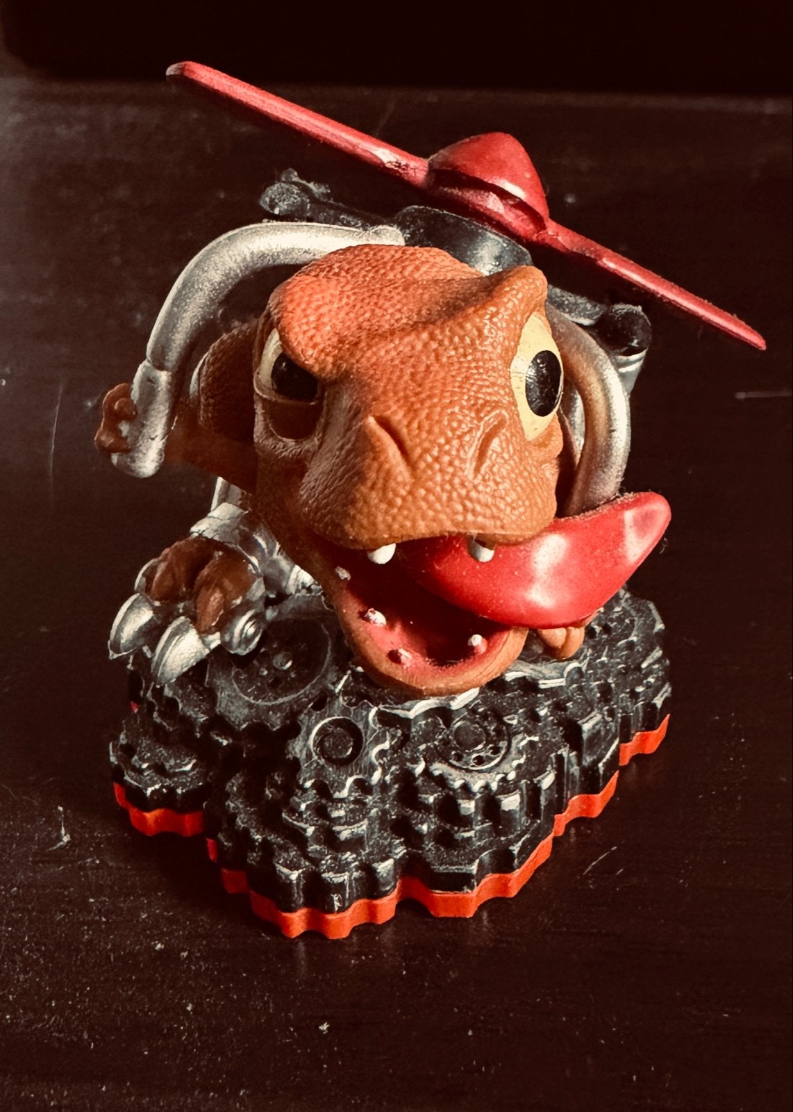 Skylanders SuperChargers Thrillipede met Buzz Wing voertuig, Verzenden, Zo goed als nieuw