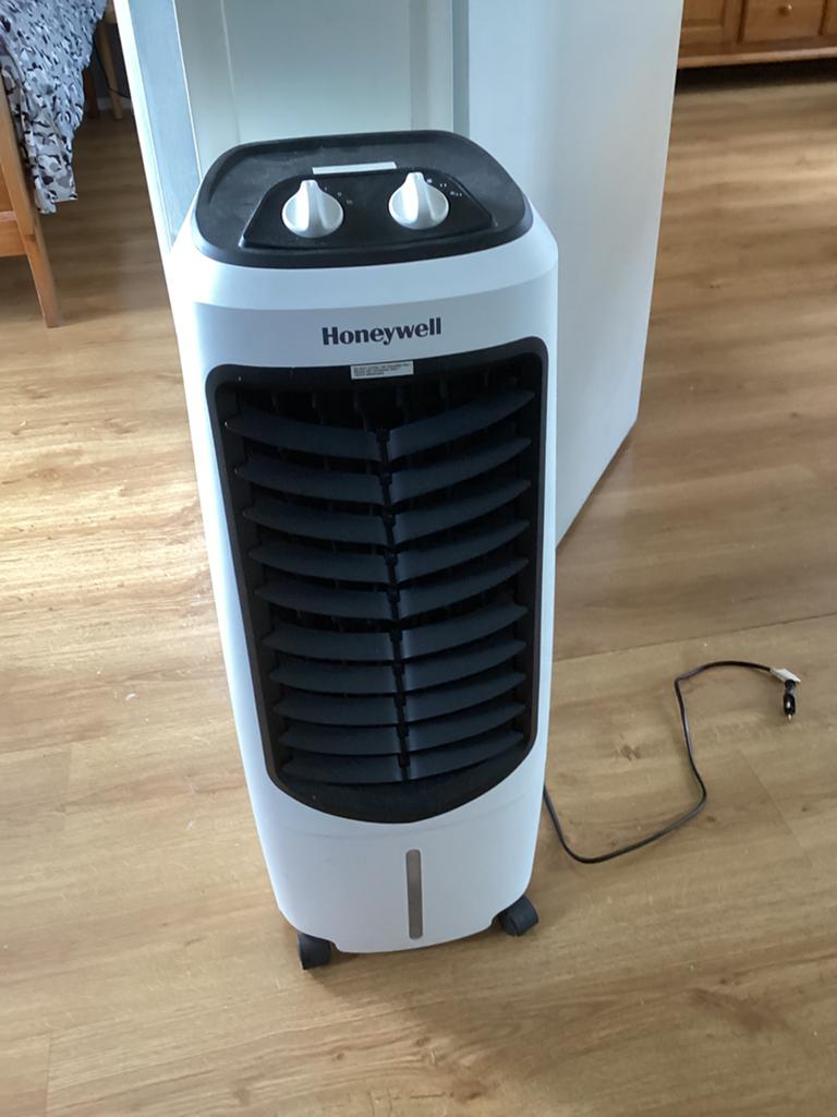 2 werkende aircoolers., Witgoed en Apparatuur, Ophalen, Minder dan 60 m³, 3 snelheden of meer, Afstandsbediening