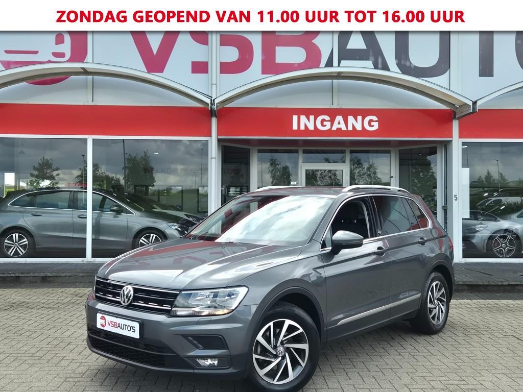 Volkswagen TIGUAN 1.4 TSI ACT. 150PK SOUND NAVIGATIE TREKHAA, Auto's, Gebruikt, Huisgarantie, Handgeschakeld, SUV of Terreinwagen