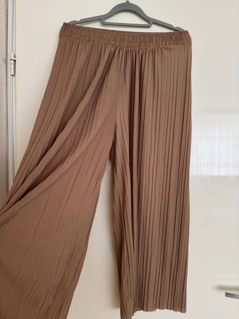 Broek, Maat 38/40 (M), Bruin, Ophalen of Verzenden, Zo goed als nieuw