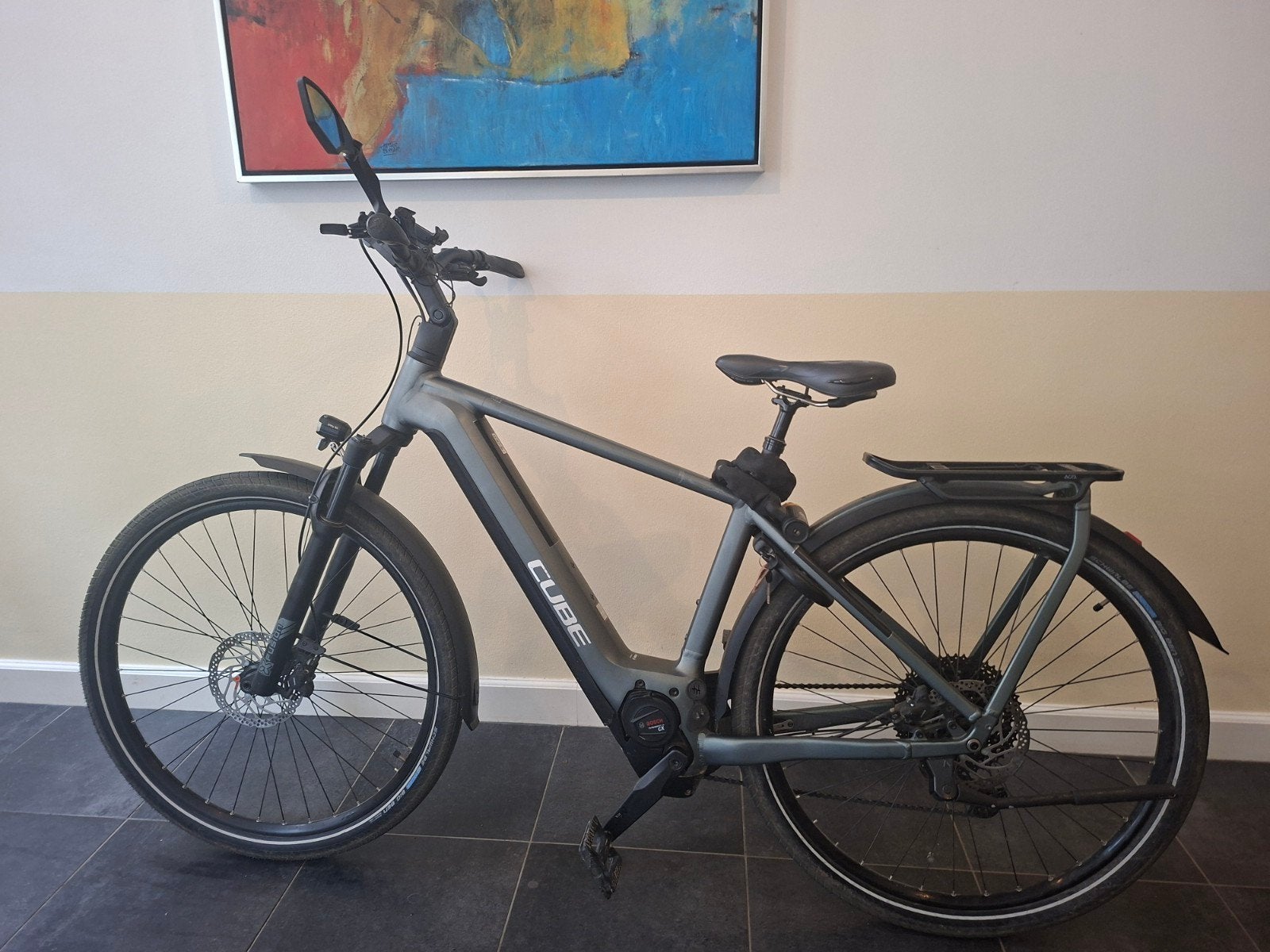Nagenoeg nieuwe CUBE KATHMANDU HYBRID PRO 750 FLASHGREY/BLAC, Fietsen en Brommers, Elektrische fietsen, Ophalen of Verzenden, Zo goed als nieuw
