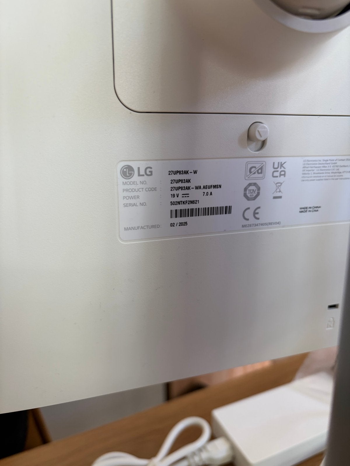 LG 27UP83AK-W 27 inch 4K UHD Monitor, Ophalen, HDMI, IPS, In hoogte verstelbaar