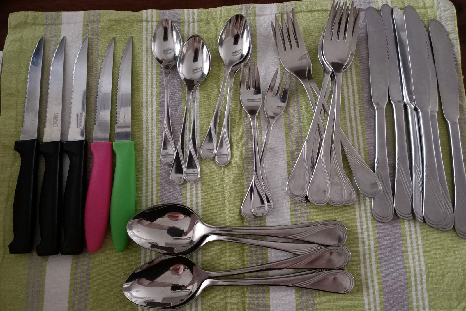 18/10 F.F. 8 vorken,8 lepels,8 messen,5 steak messen + extra, Ophalen, Rvs of Chroom