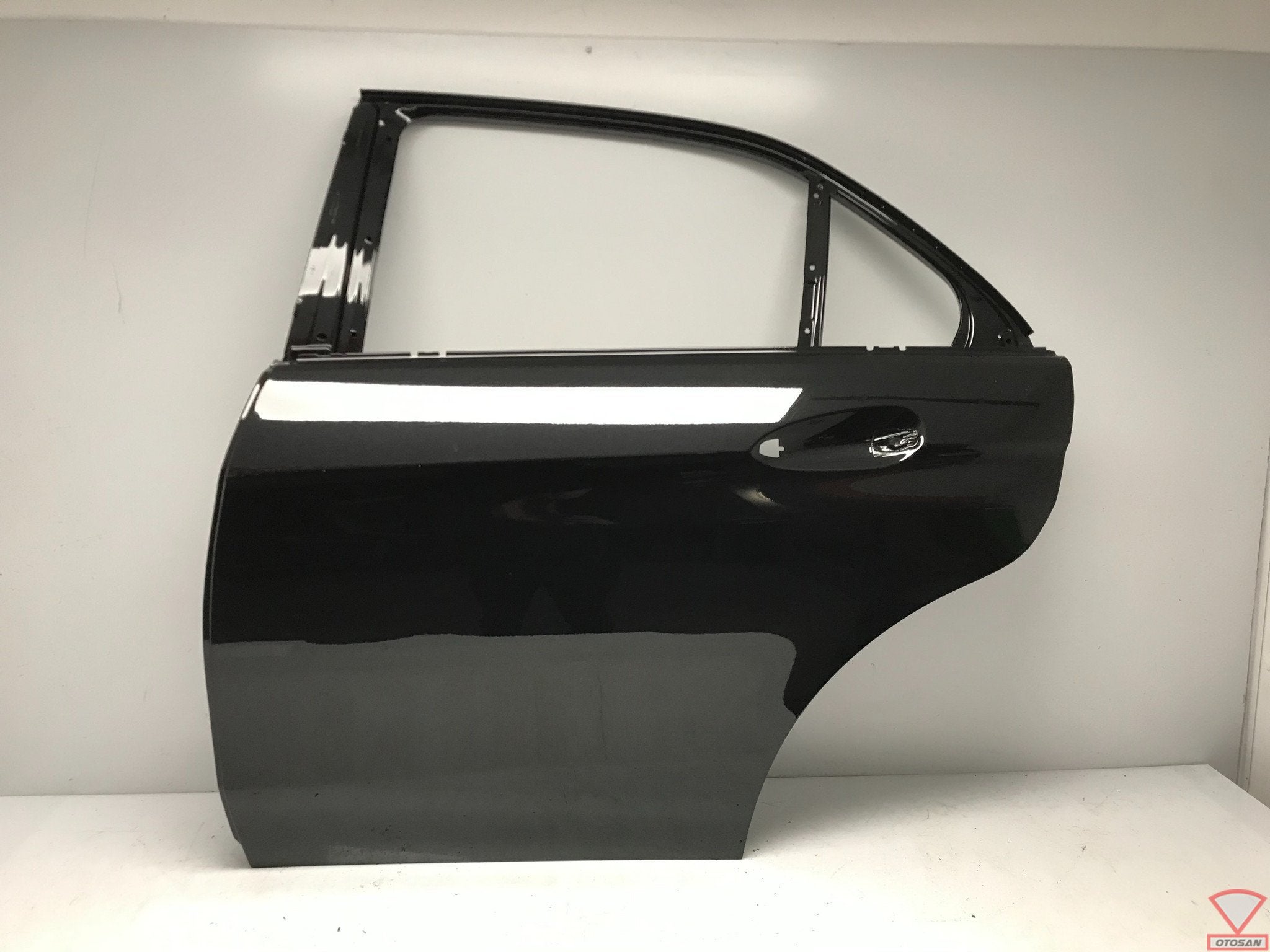 mercedes e klasse w212 facelift portier links achter nieuw o, Mercedes-Benz AG, Deur, Mercedes-Benz, Nieuw