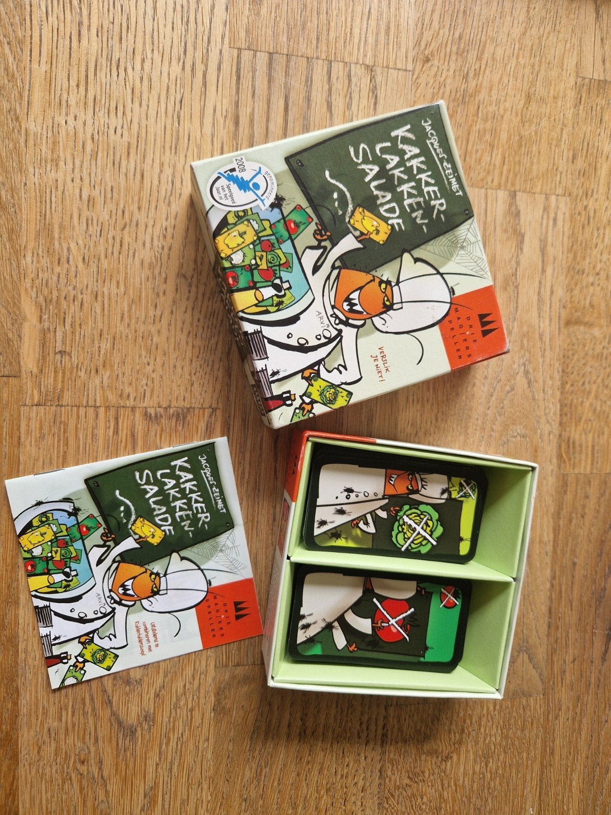 Kakkerlakken Salade - Leuk kaartspel voor het hele gezin, Hobby en Vrije tijd, Drie of vier spelers, Ophalen of Verzenden, Zo goed als nieuw