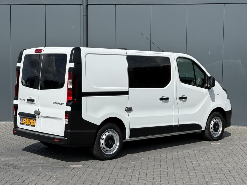 Renault Trafic 1.6 dCi / L1H1 / 1e EIGENAAR / AIRCO / CRUISE, Voorwielaandrijving, Gebruikt, Euro 6, 4 cilinders
