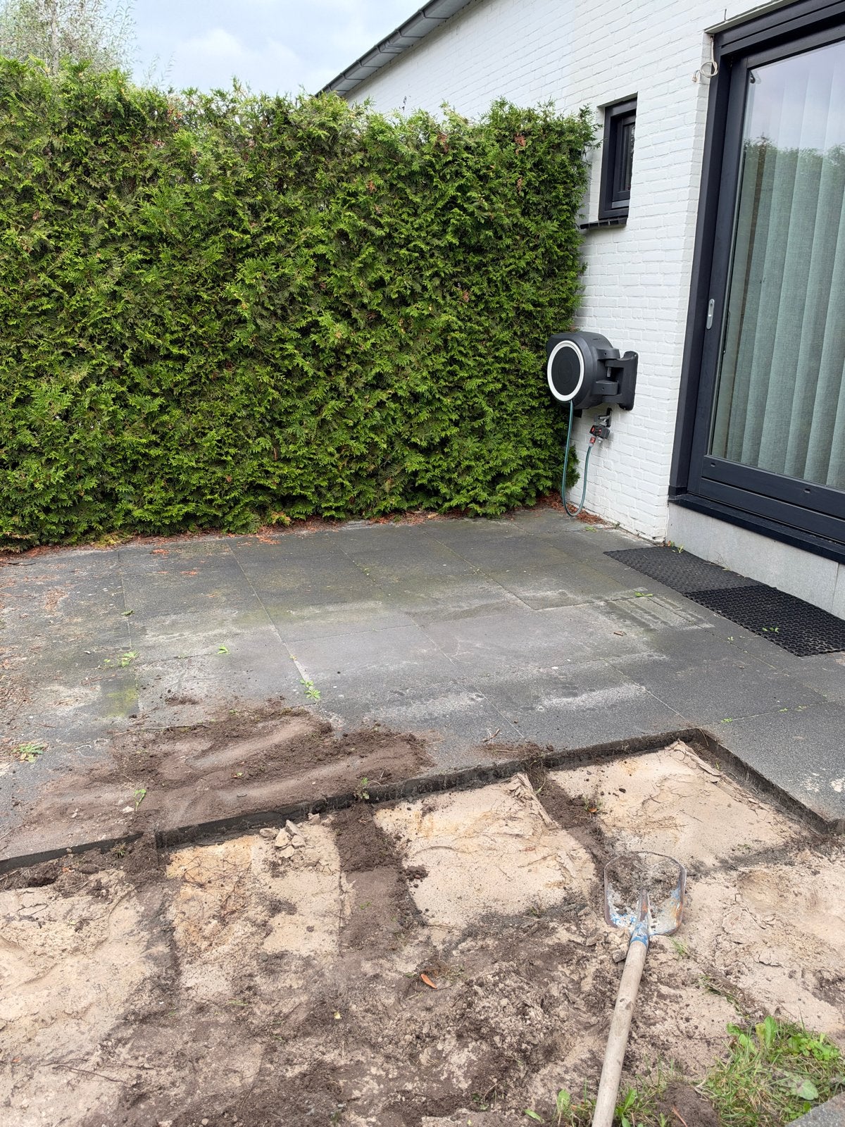 Gratis af te halen: 42 gebruikte tegels 60x60 cm (15 m²), Gebruikt, 60 cm of meer, Ophalen of Verzenden, 10 m² of meer