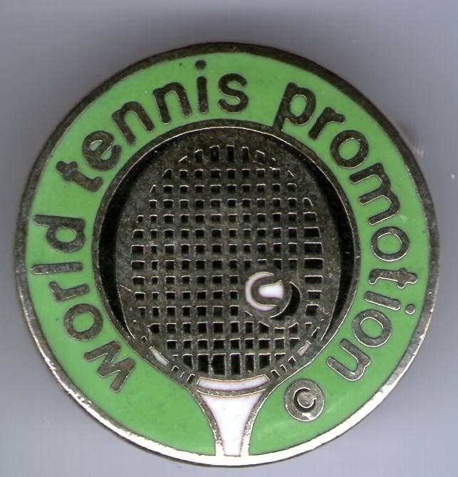 World tennis promotion email op zilverkleurig broche( Z_194a, Ophalen of Verzenden, Nieuw, Sport, Speldje of Pin