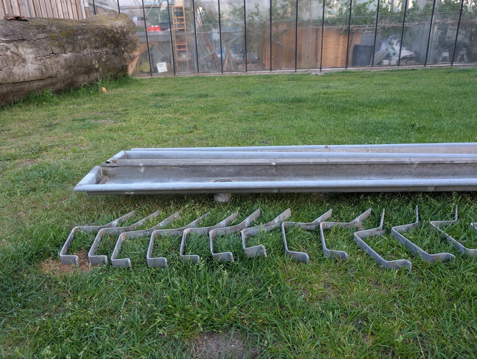 Zinken goot met gootbeugels (16 meter), Doe-het-zelf en Verbouw, Metalen, Ophalen, Gebruikt, Overige metalen