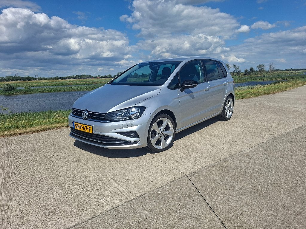 Volkswagen Golf Sportsvan 1.0 TSI IQ.Drive  LED ACC CarPlay, Auto's, Voorwielaandrijving, Stof, Euro 6, 116 pk