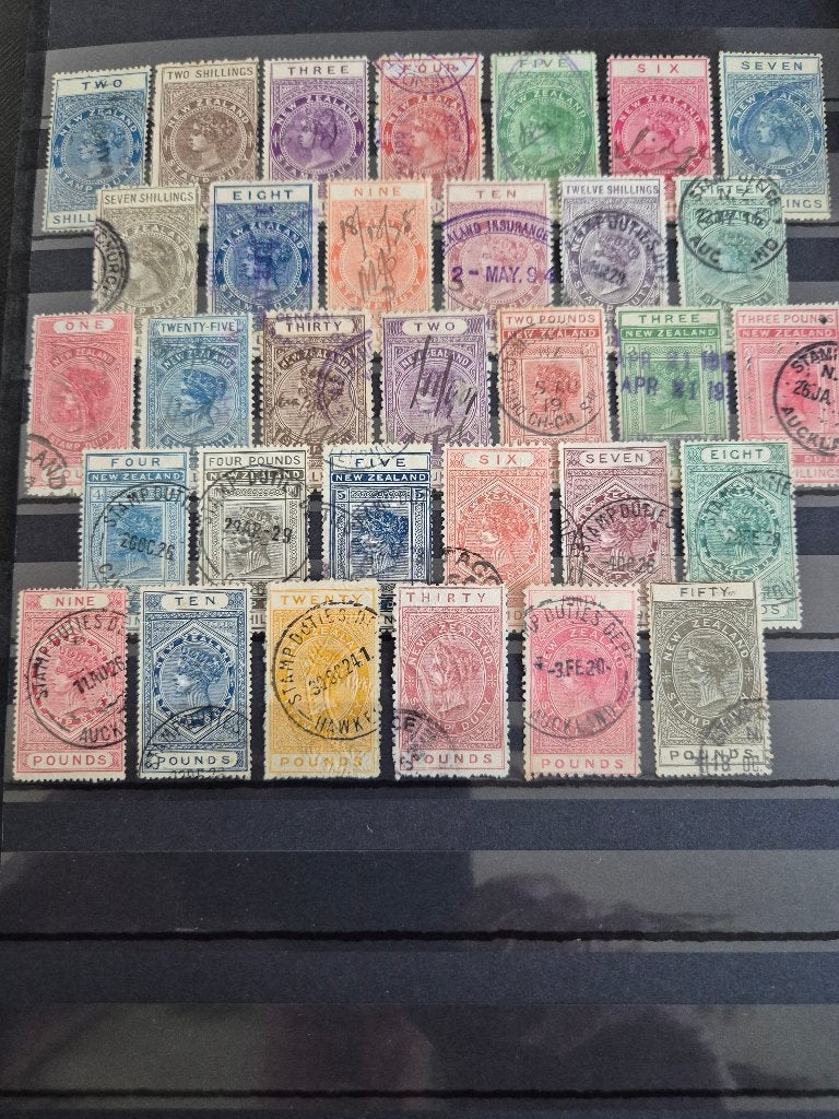 NEW ZEELAND DUTY STAMPS TOP SET BIEDEN NAAR WAARD A.U.B., Postzegels en Munten, Verzenden, Buitenland