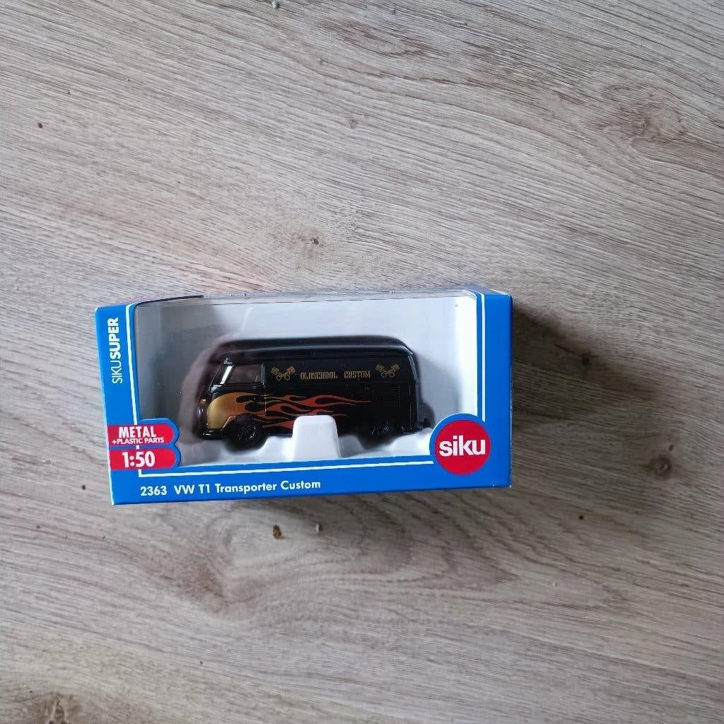 Siku 2363 Volkswagen T1 Bus Transporter Custom, Hobby en Vrije tijd, Modelauto's | 1:50, Ophalen of Verzenden, Nieuw, Bus of Vrachtwagen