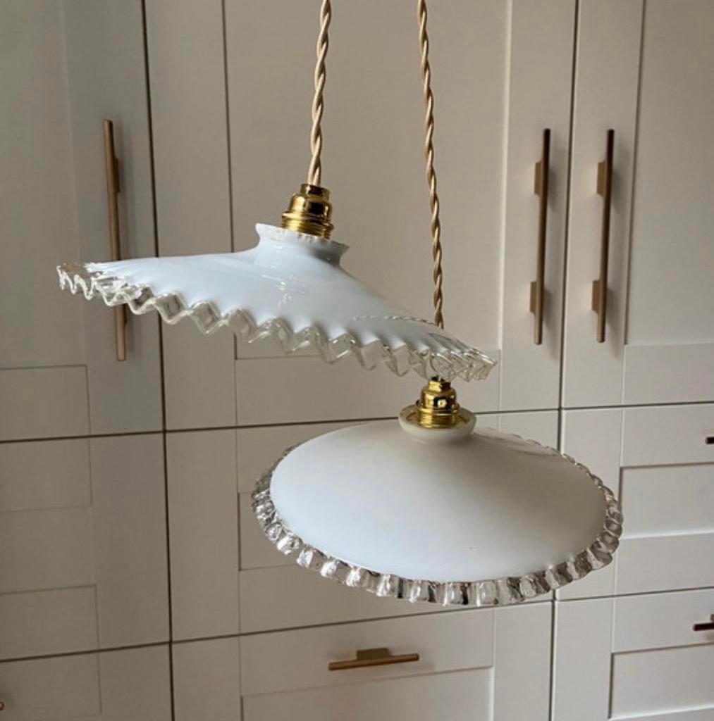 Antiek frans glazen lamp kapjes, Huis en Inrichting, Lampen | Lampenkappen, Gebruikt, Wit, Rond, Ophalen of Verzenden