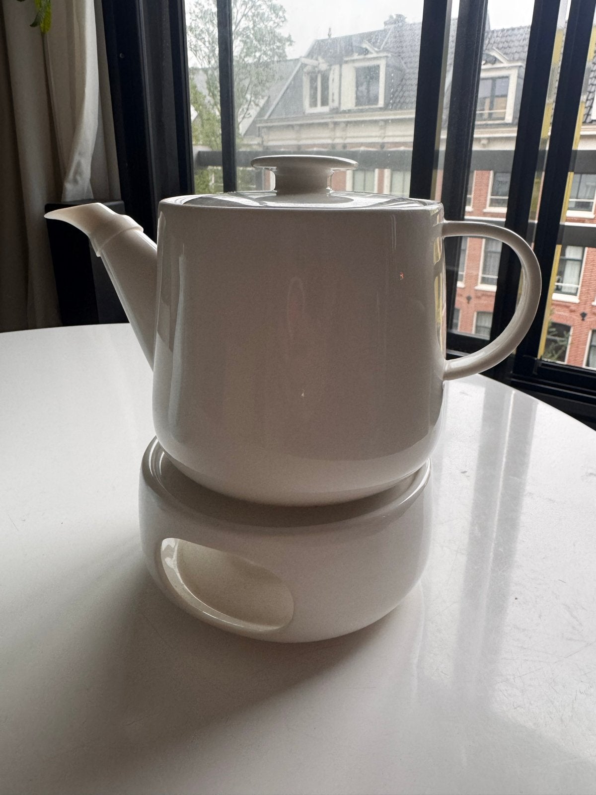 Witte theepot met theelichtje - Zo goed als nieuw, Zo goed als nieuw, Steen/keramiek, Wit, Overige merken