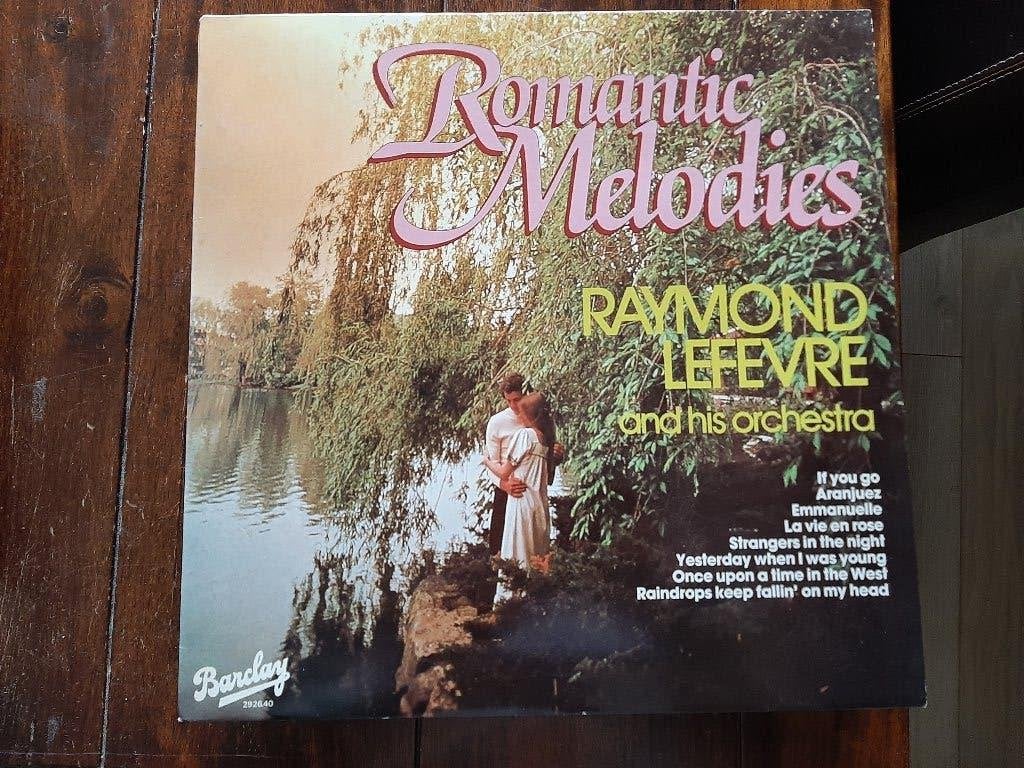 Dubbellp Raymond Lefevre / Romantic melodies, Cd's en Dvd's, Inclusief binnenhoes, Ophalen of Verzenden, Gebruikt, 12 inch