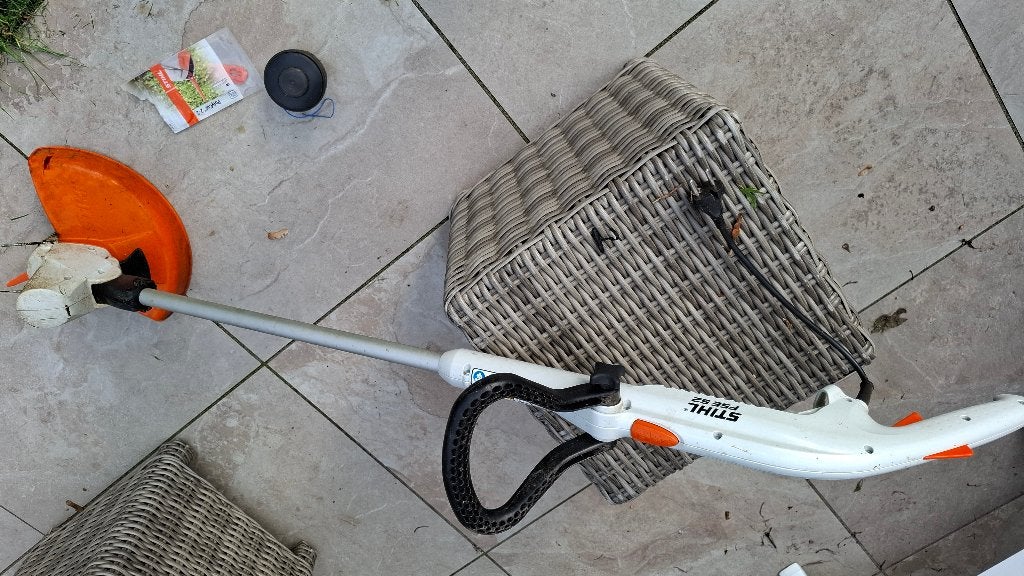 Stihl fse52 gras trimmer, Ophalen, Stihl, Gebruikt, 10 tot 30 cm