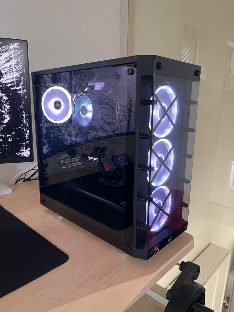 RTX 3070 / Ryzen 7 RGB Gaming PC, Ophalen, Zo goed als nieuw, Gaming, SSD