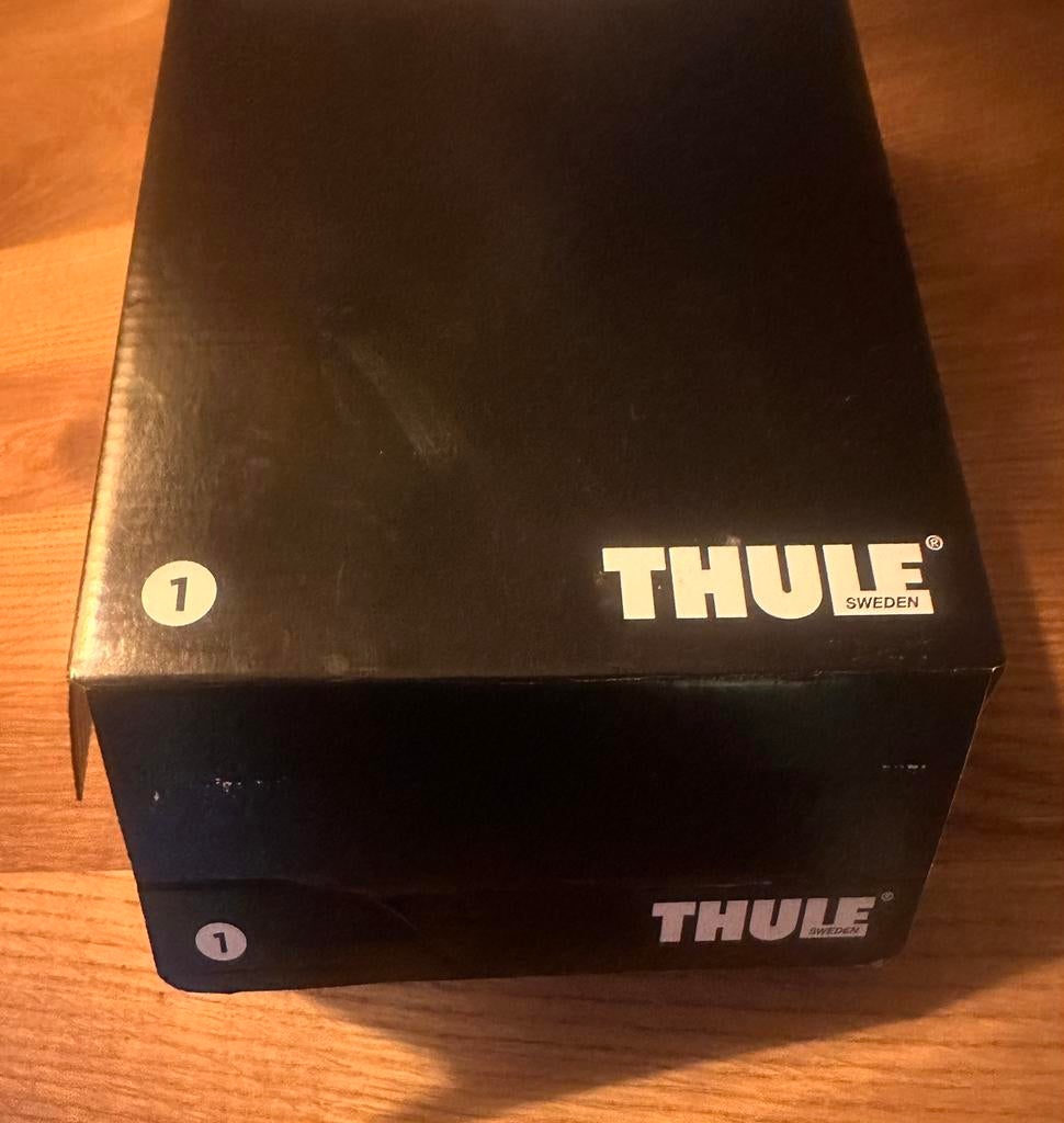 Thule Kit 186007 Flush Rail – zo goed als nieuw – compleet, Ophalen of Verzenden, Zo goed als nieuw