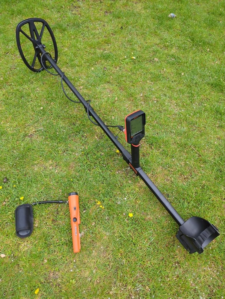 Quest Q30+ waterdichte digitale metaaldetector + pinpointer, Overige merken, Meer dan 30 cm, Ophalen of Verzenden, Zo goed als nieuw