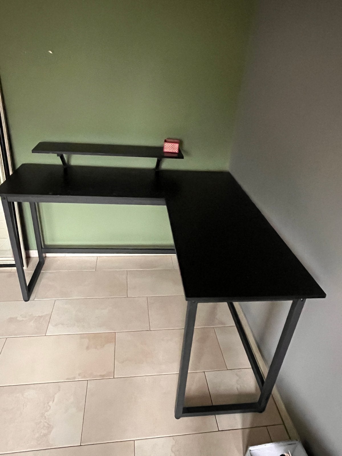 L-vormig bureau 130x140cm, Ophalen, Zwart, Opzetstuk, Gebruikt
