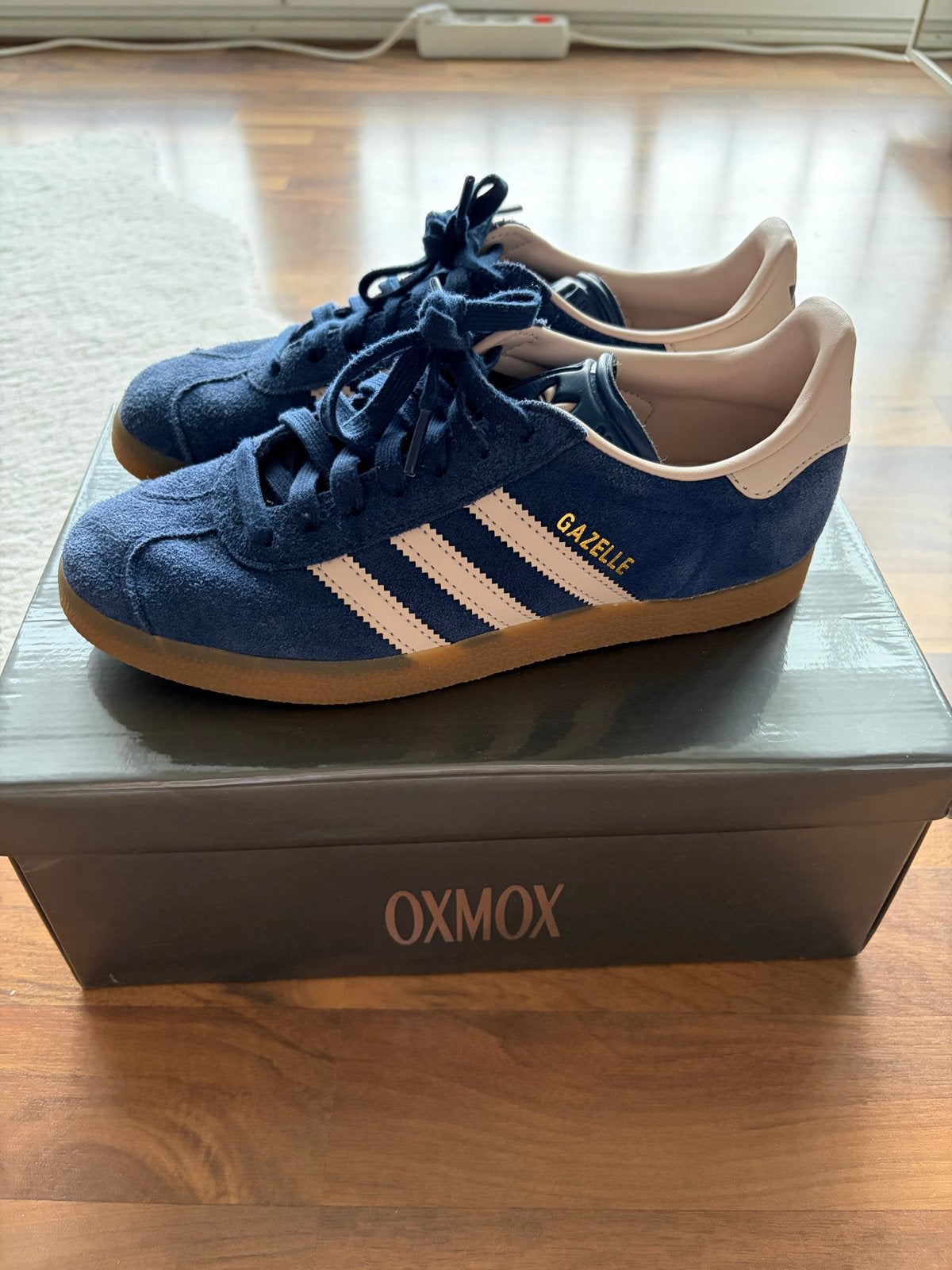 Adidas Gazelle sneakers - Blauw - Maat 38 2/3, Ophalen of Verzenden, Zo goed als nieuw, Blauw, Sneakers of Gympen