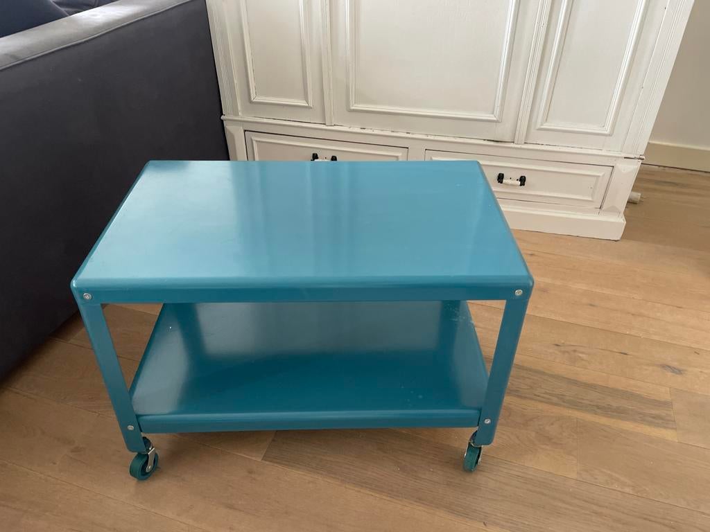 Blauwe roltafel / bijzettafel met wieltjes - 40x48x70 cm, Gebruikt, Metaal of Aluminium, 55 tot 75 cm, Rechthoekig