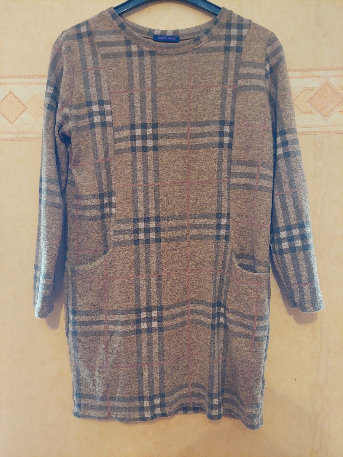 Geruite jurk met lange mouwen en zakken, Maat 38/40 (M), Triple Nine, Bruin, Ophalen of Verzenden