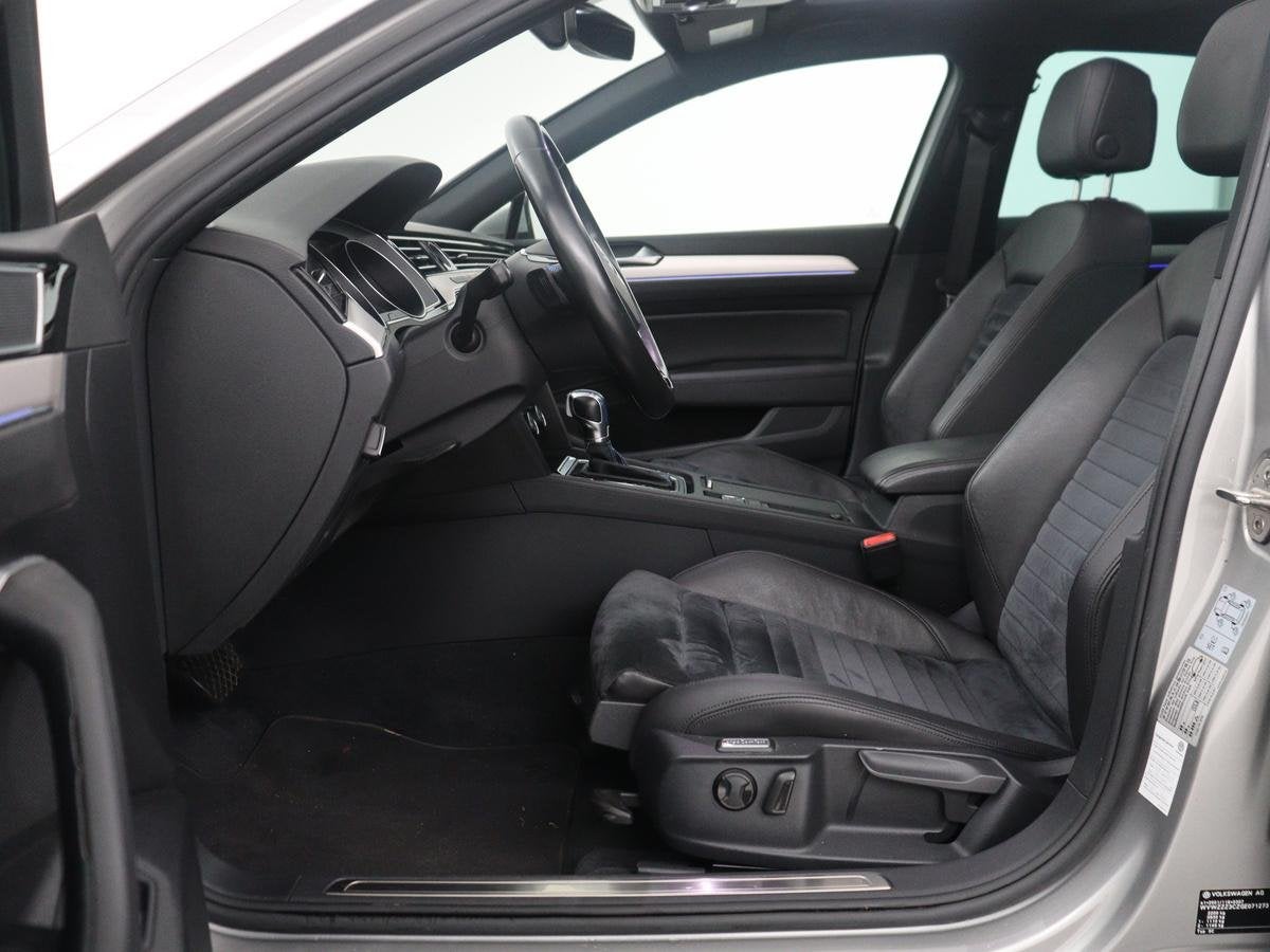 Volkswagen Passat 1.4 TSI GTE Highline | Panoramadak | Leder, Auto's, Gebruikt, 4 cilinders, 1622 kg, Hybride Elektrisch/Benzine